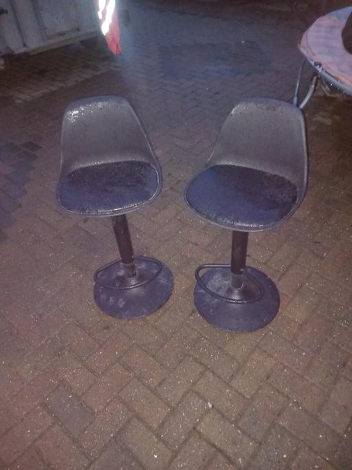 Buy & Sell Surrey Mole Valley - Photos for bar stools