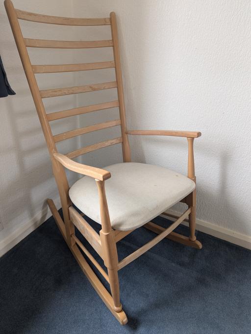 Buy & Sell North Yorkshire Ripon - North Yorkshire - Photos for Pine rocking chair in very good condition