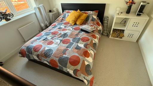 Buy & Sell Warwickshire Stratford-on-Avon - Photos for King Size Bed (mattress incl free) - ikea