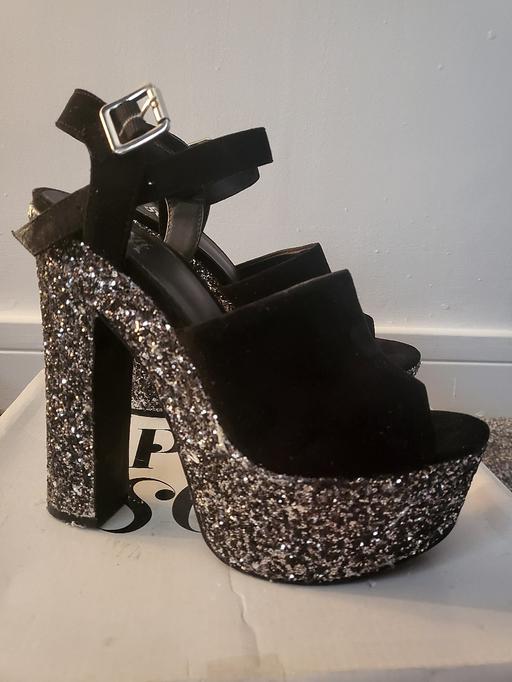 Buy & Sell County Durham Stockton-on-Tees - Photos for Pink Soda Black/Silver Glittery Block Heels