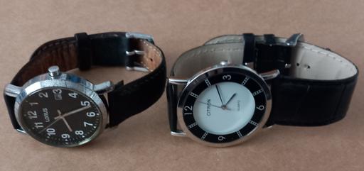 Buy & Sell Merseyside Saint Helens - Photos for 2 gents wristwatches