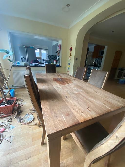 Buy & Sell North London Canonbury - North London - Photos for John Lewis Batamba dining table with chairs