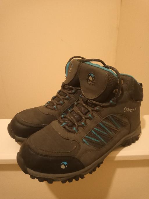 Buy & Sell West Yorkshire Bradford - Photos for Gelert hiking boots (UK Size 5.5)