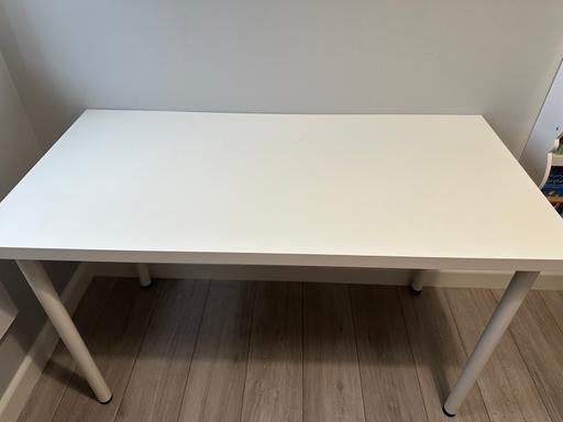 Buy & Sell Hertfordshire Broxbourne - Photos for Ikea Lagkapten Table Top + 4 Legs Desk