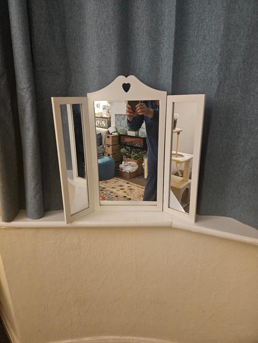 Buy & Sell Staffordshire South Staffordshire - Photos for Dressing table mirror