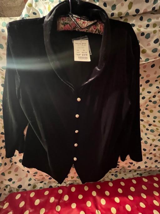 Buy & Sell West Sussex Worthing - Photos for Roman Originals.. Velvet Blouse Size 16