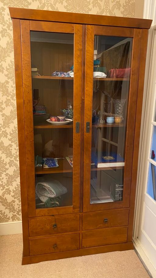 Buy & Sell East London Highams Park - East London - Photos for Sturdy Mahogany Display Cabinet