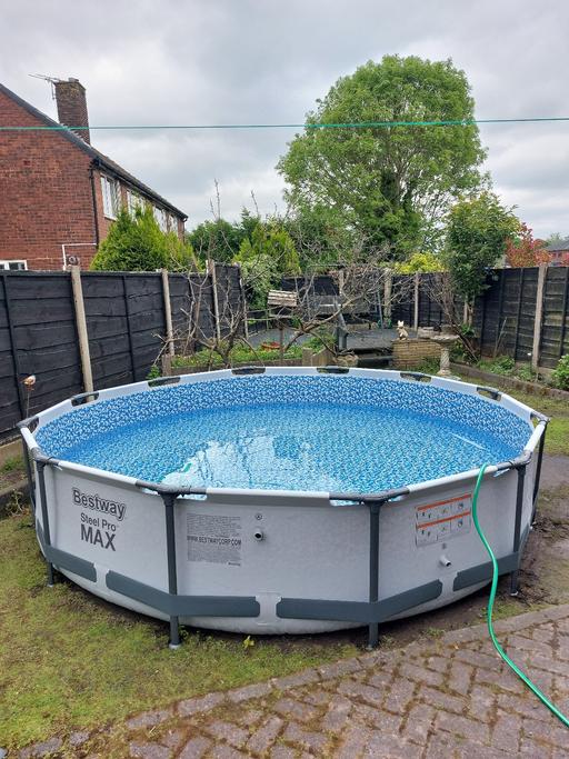 Buy & Sell Greater Manchester Tameside - Photos for Bestway 12ft Swimming pool with cover & pump