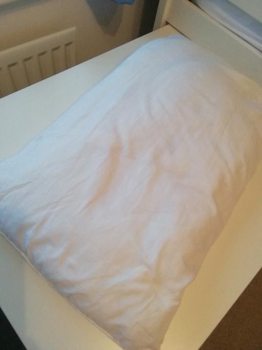 Buy & Sell Gloucestershire Tewkesbury - Photos for SilentNight Pillow