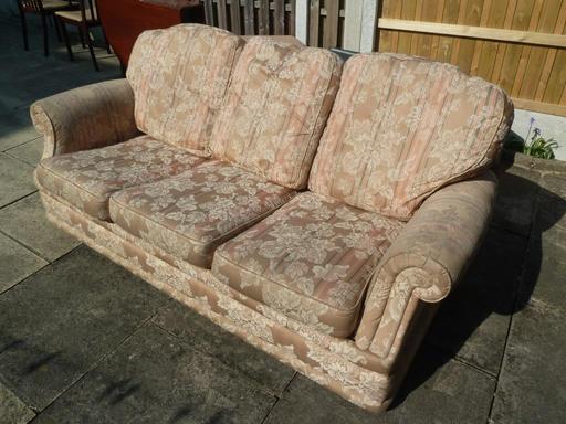 Buy & Sell West Yorkshire Leeds - Photos for sofa & armchair for sale