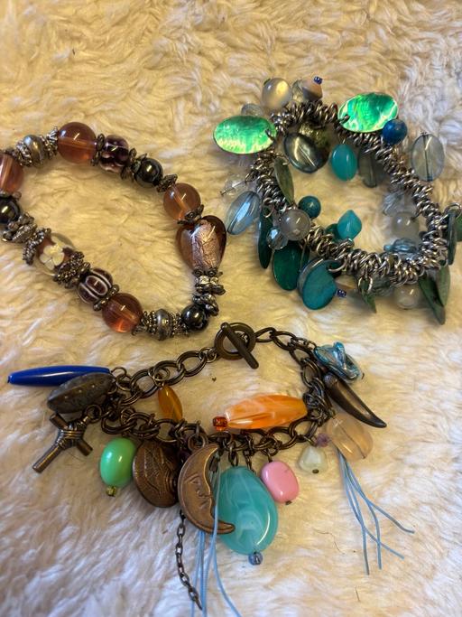 Buy & Sell West Yorkshire Kirklees - Photos for Pretty Beaded Charm Bracelets