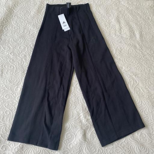 Buy & Sell East London Redbridge - East London - Photos for Nike crop wide pants size XS