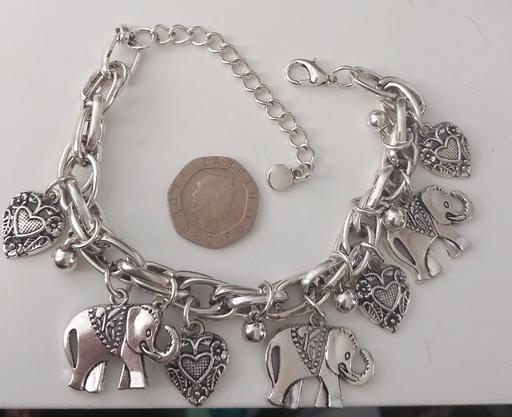 Buy & Sell Merseyside Saint Helens - Photos for elephant and hearts charm bracelet