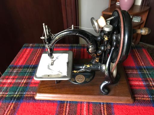 training Somerset East Coker - Somerset - Photos for Antique Sewing Machine