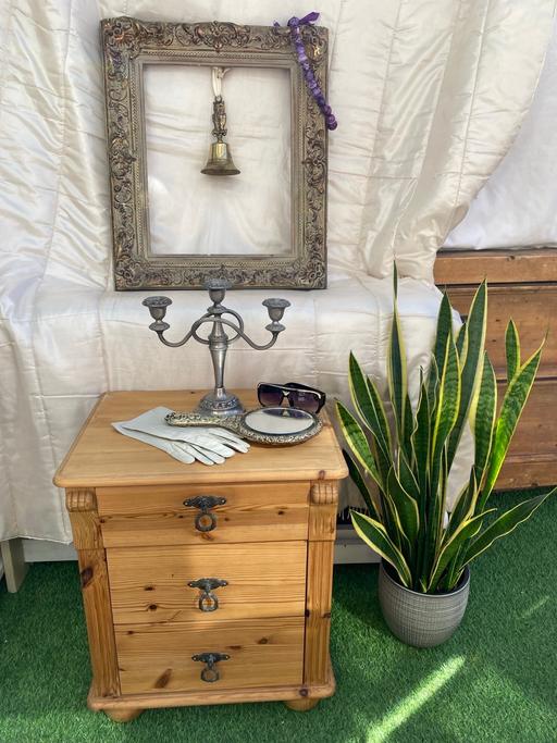 Buy & Sell South West London Merton - Photos for Chest of drawers/Vintage