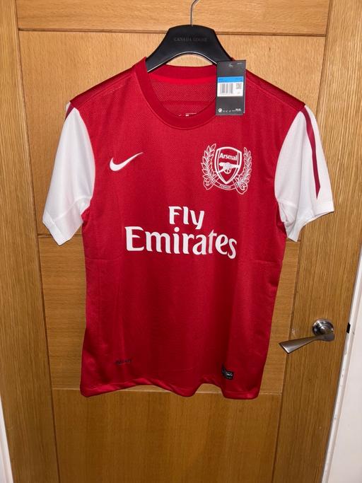 Buy & Sell Armagh, Banbridge and Craigavon Lurgan - Armagh, Banbridge and Craigavon - Photos for Retro medium Arsenal shirt Henry 14