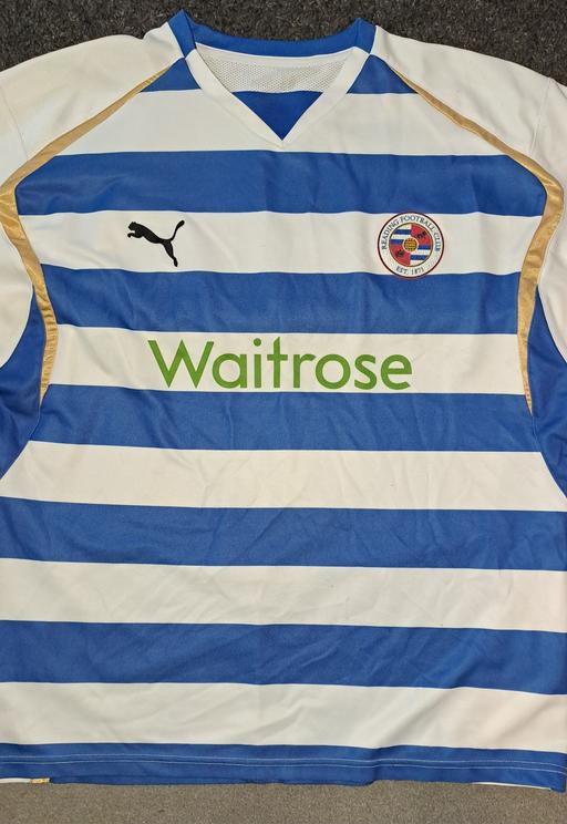 Buy & Sell Wokingham Woodley - RG6 - Photos for 6 Reading Fc Shirts