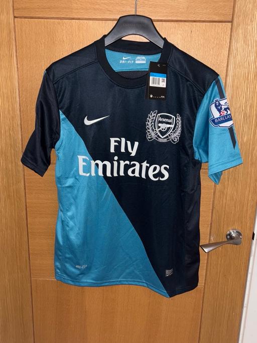 Buy & Sell Armagh, Banbridge and Craigavon Lurgan - Armagh, Banbridge and Craigavon - Photos for Retro Arsenal shirt medium Henry 14