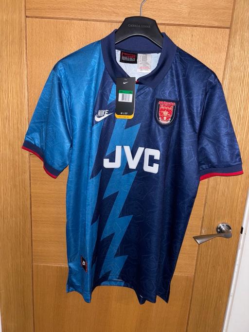 Buy & Sell Armagh, Banbridge and Craigavon Lurgan - Armagh, Banbridge and Craigavon - Photos for Retro Arsenal shirt Xtra Large Bergkamp 10