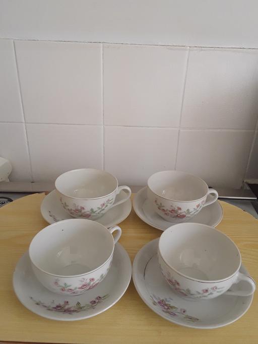 Buy & Sell Kent Medway - Kent - Photos for SALE FOUR CHINA CUPS&SAUCERS