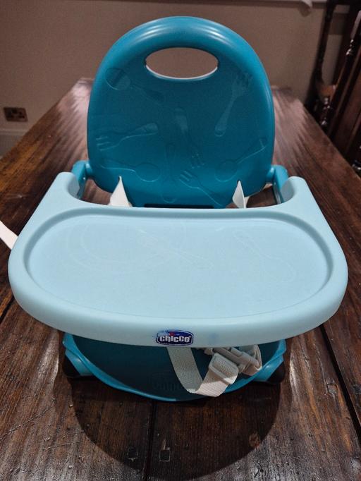 Buy & Sell West Midlands Birmingham - Photos for Chicco Pocket Snack Booster Seat - Blue