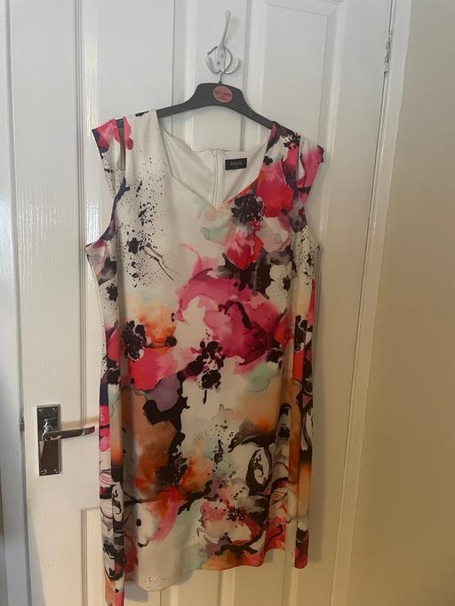 Buy & Sell West Midlands Sandwell - Photos for Multi colour dress