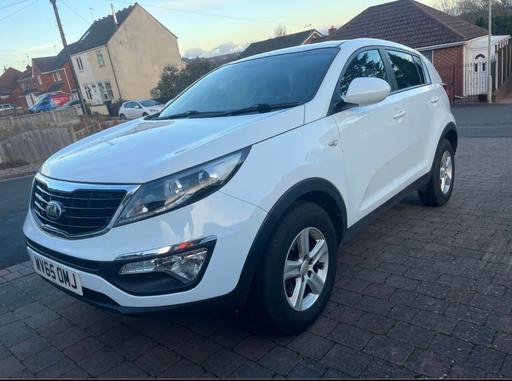 Vehicles West Midlands Dudley - Photos for Kia sportage