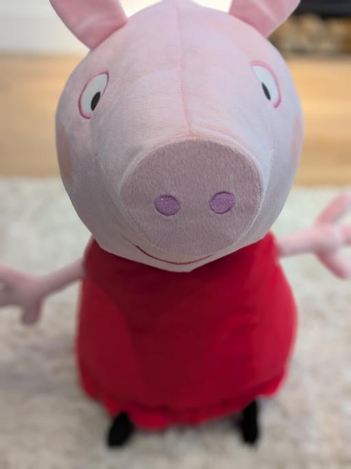 Buy & Sell South East London North Cray - South East London - Photos for Peppa Pig large cuddly toy 🩷