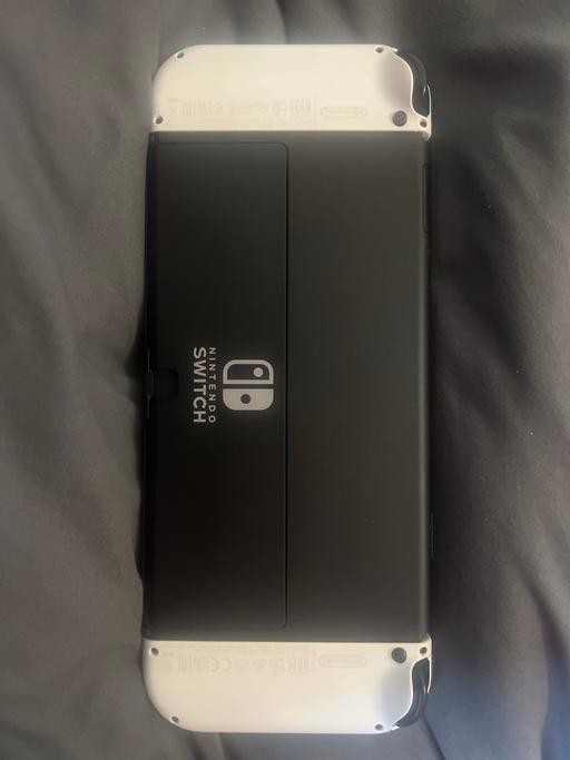 Buy & Sell Surrey Reigate and Banstead - Photos for Nintendo switch Oled (no dock)