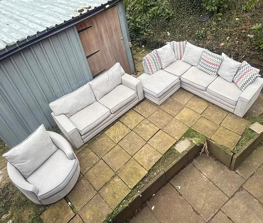 Buy & Sell Greater Manchester Manchester - Photos for lagre sofa grey