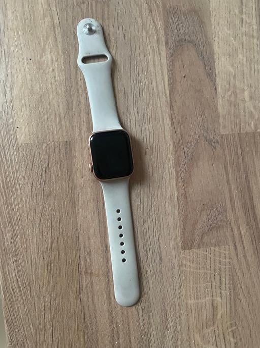 Buy & Sell Devon Mid Devon - Photos for Apple Watch SE 40MM