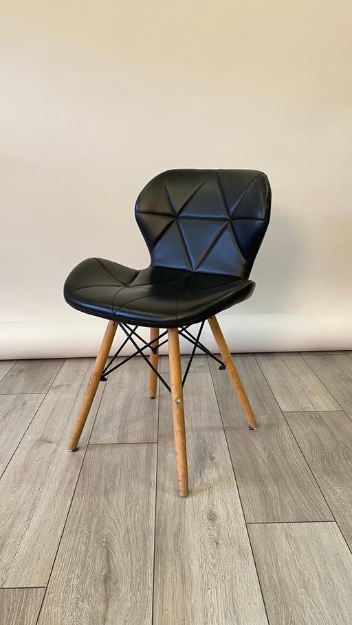 Buy & Sell Central London Waterloo - Central London - Photos for 2 dining chairs black. Faux leather, wood