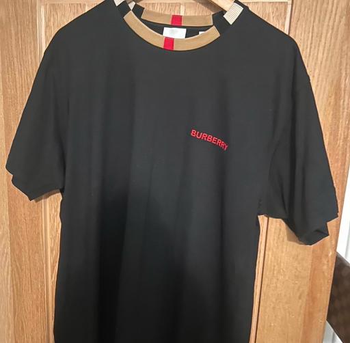 Buy & Sell Buckinghamshire Burnham - Slough - Photos for Burberry Checkered T Shirt