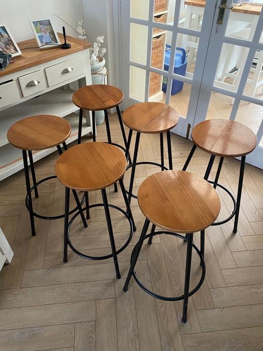 Buy & Sell Warwickshire North Warwickshire - Photos for 6 stools £20