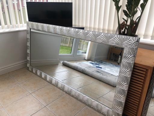 Buy & Sell Flintshire - Wales Flint - Flintshire - Photos for Large mirror