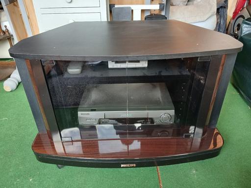 Buy & Sell Surrey Surrey Heath - Photos for Tv dark wood cabinet