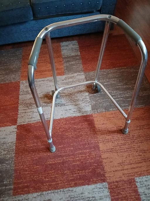 Buy & Sell Surrey Surrey Heath - Photos for Walking frame