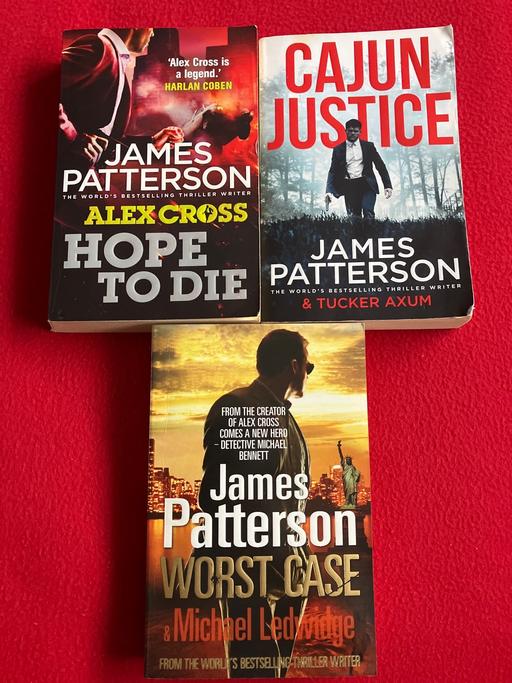 Buy & Sell West Midlands Sandwell - Photos for James Patterson books x3