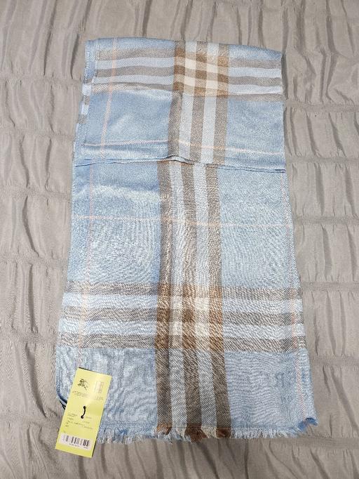 Buy & Sell Derbyshire South Derbyshire - Photos for 2 gorgeous sarong wraps scarfs etc new