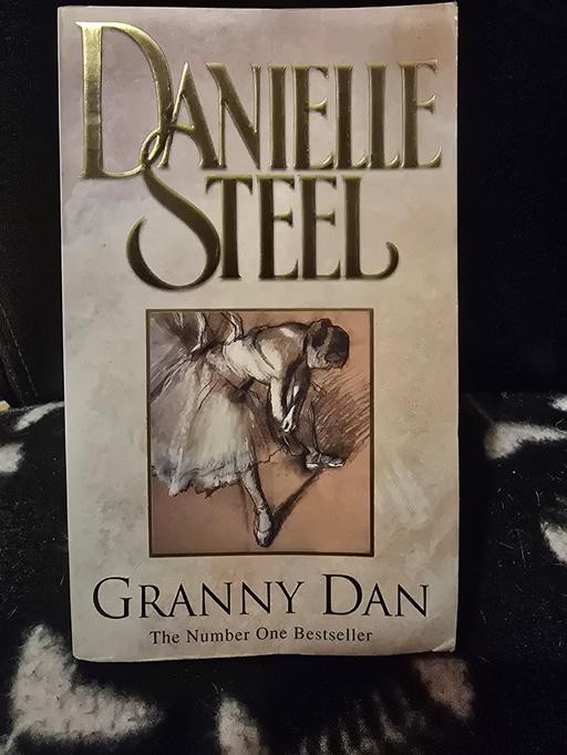 Buy & Sell West Midlands Walsall - Photos for Danielle Steel, Granny Dan