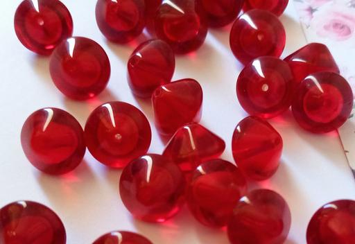 training West Sussex Chichester - Photos for 10mm Ruby Red Czech Glass Beads (x16)