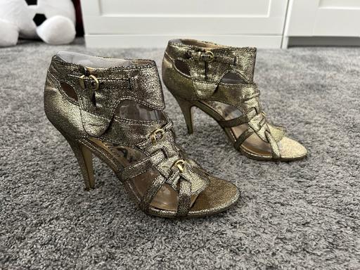 Buy & Sell Warwickshire Nuneaton and Bedworth - Photos for Next Runway Gold Metallic Heeled Samdals 5