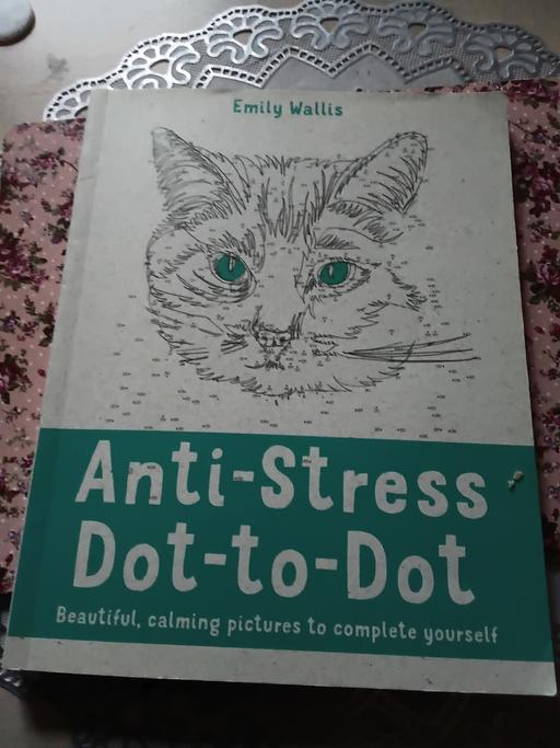 training West Midlands Wolverhampton - Photos for Brand new Emily Wallis Anti-stress dot to dot