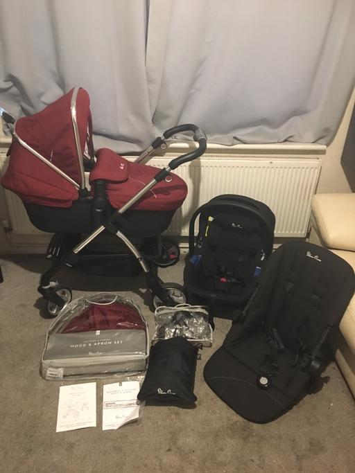 Buy & Sell Buckinghamshire Hartwell - Buckinghamshire - Photos for Silvercross wayfarer 3 in 1 travel system set