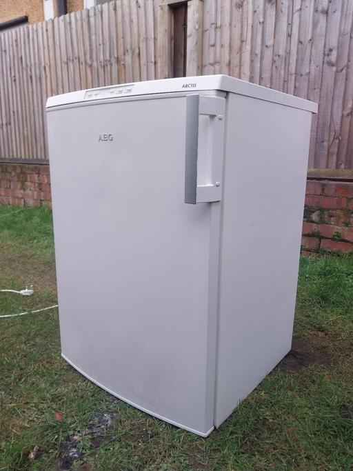 Buy & Sell Ealing Northolt - Ealing - Photos for AEG small freezer