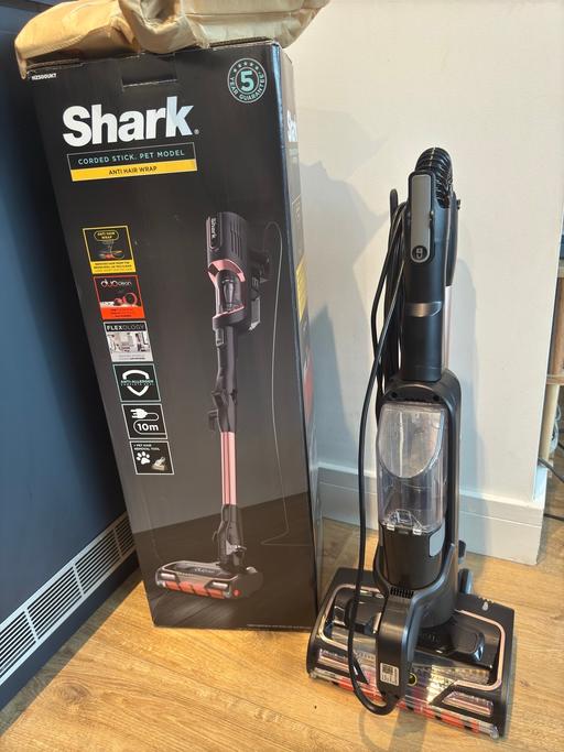 Buy & Sell West London Hounslow - Photos for Shark HZ500UKT Vacuum