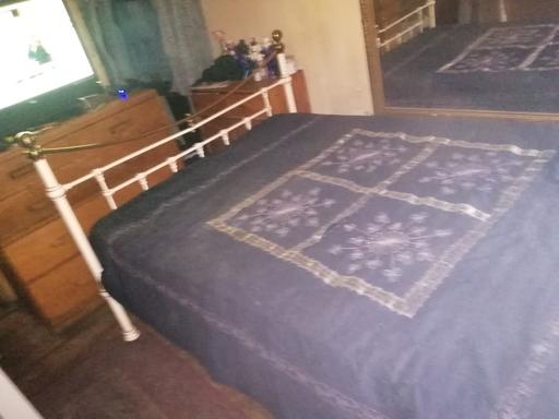 Buy & Sell West London Hounslow - Photos for metal double bed