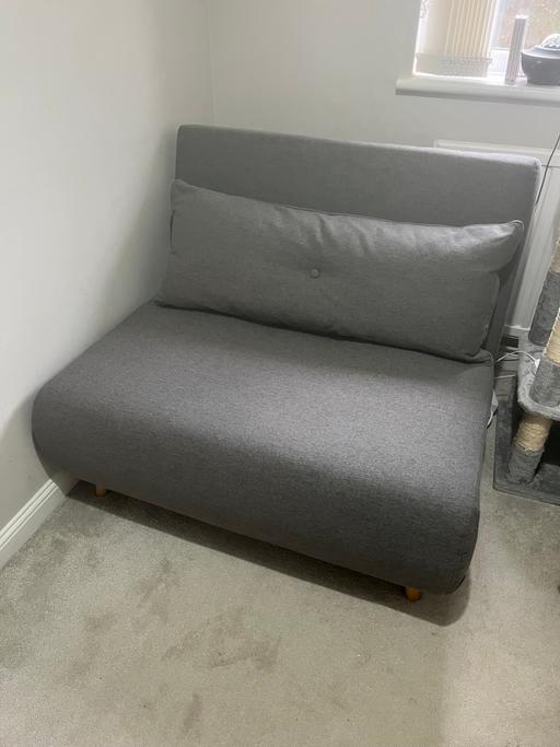 Buy & Sell Hertfordshire Dacorum - Photos for Grey fold out chair bed