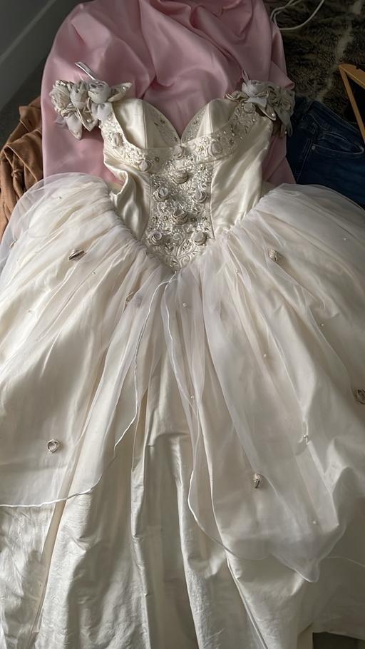 Buy & Sell Essex Harlow - Photos for Vintage wedding dress size 8