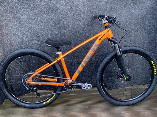 Buy & Sell East London Seven Kings - East London - Photos for Trek x-caliber 7 bike 27.5 wheelie bike